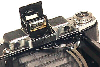 wpe2CE.jpg (34927 bytes)